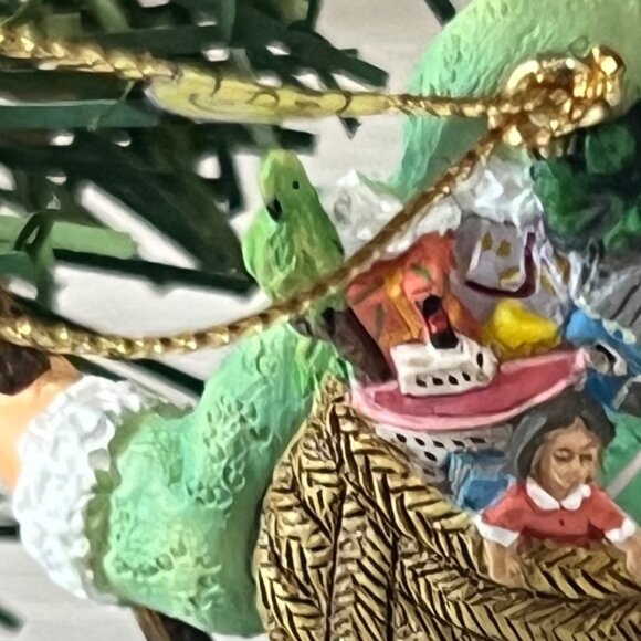 Pipka Stories of Christmas Ornament Caribbean Santa 11441 - Picture 7 of 8